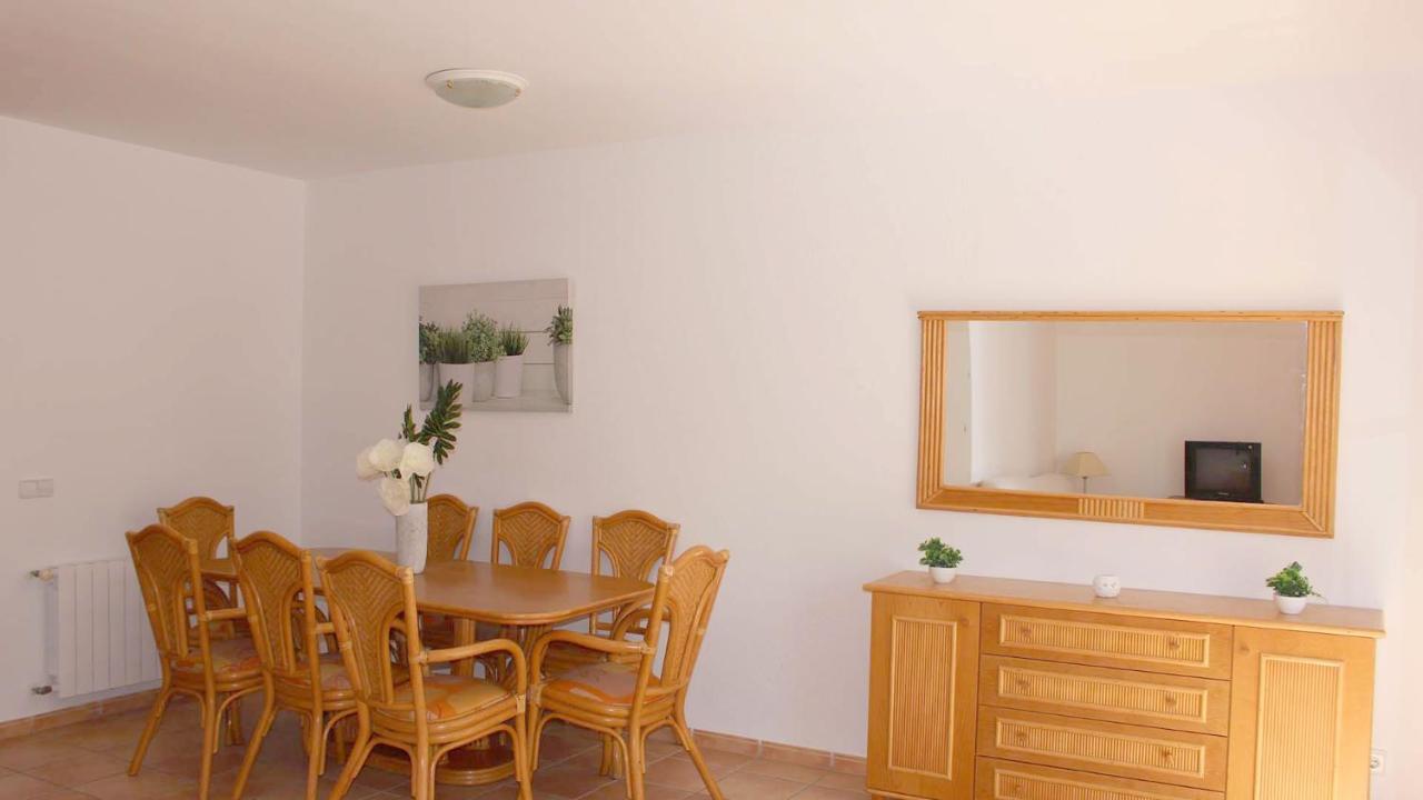 Bungalows Puerta Del Sol Unitursa 칼페 외부 사진