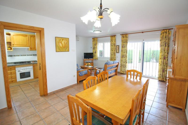Bungalows Puerta Del Sol Unitursa 칼페 외부 사진