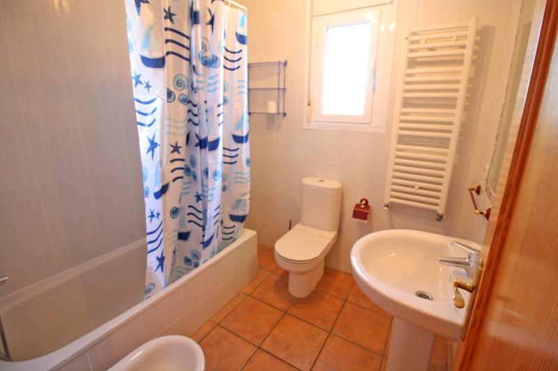 Bungalows Puerta Del Sol Unitursa 칼페 외부 사진