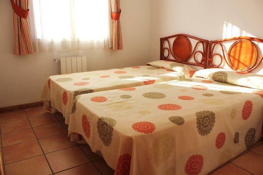 Bungalows Puerta Del Sol Unitursa 칼페 외부 사진